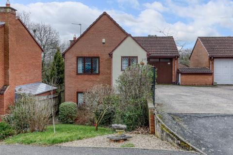 16 Batsford Close, Redditch, B98 7TF