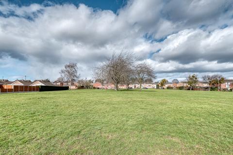 22 Beaver Close, Lower Wick, Worcester, WR2 4EG