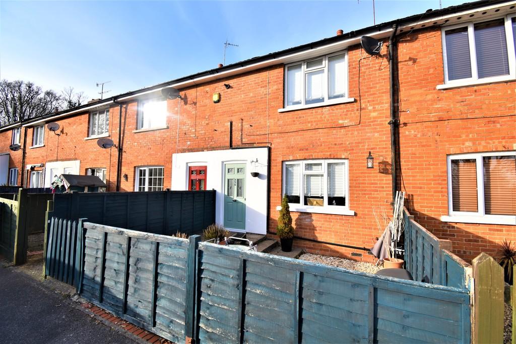 Alexandra Road, Aldershot 2 bed terraced house £260,000