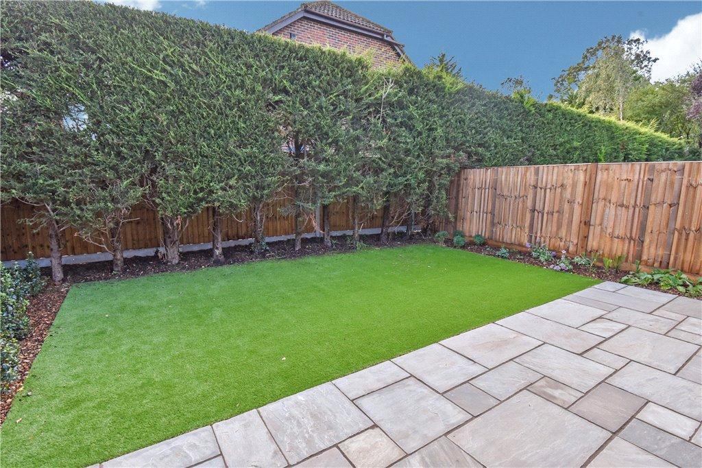 The Orchard, Horseshoe Drive, Romsey 1 bed terraced house £320,000