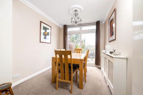 22 Tudor Close, Dartford, DA1 3HU