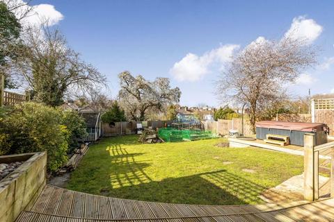 22 Tudor Close, Dartford, DA1 3HU