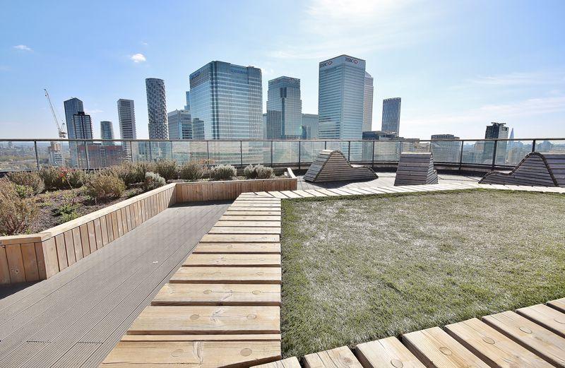 Roof terrace seating
