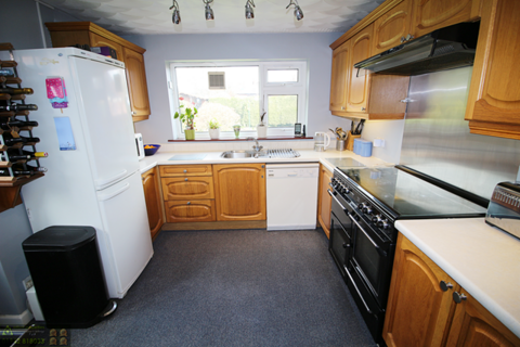 37 Coach Road, Astley, Manchester, M29 7ER