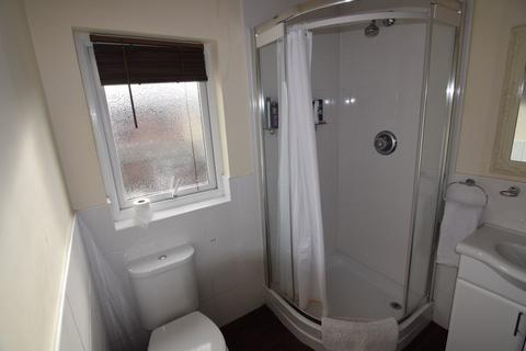 25 Nuttall Road, Blackpool, FY1 6NT