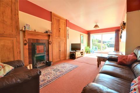 31 Copthorne Road, Felbridge, East Grinstead, RH19 2NR