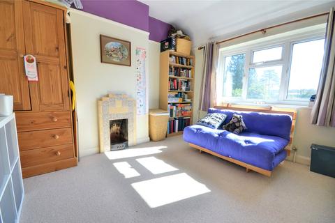 31 Copthorne Road, Felbridge, East Grinstead, RH19 2NR