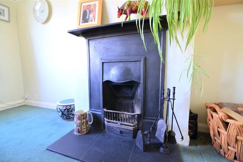 31 Copthorne Road, Felbridge, East Grinstead, RH19 2NR