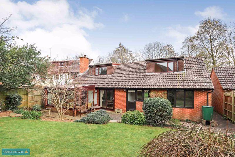 Queens Drive, Taunton 4 bed detached bungalow £550,000