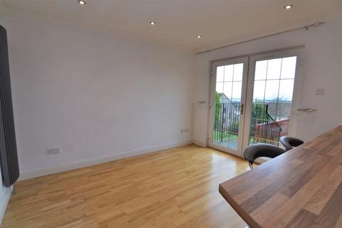 26 Hauplands Way, West Kilbride, KA23 9GB
