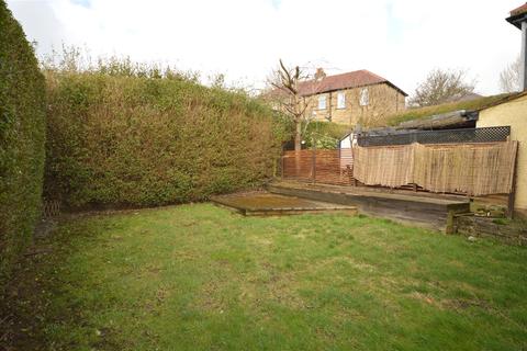31 Moor Lane, Guiseley, Leeds, LS20 9DX