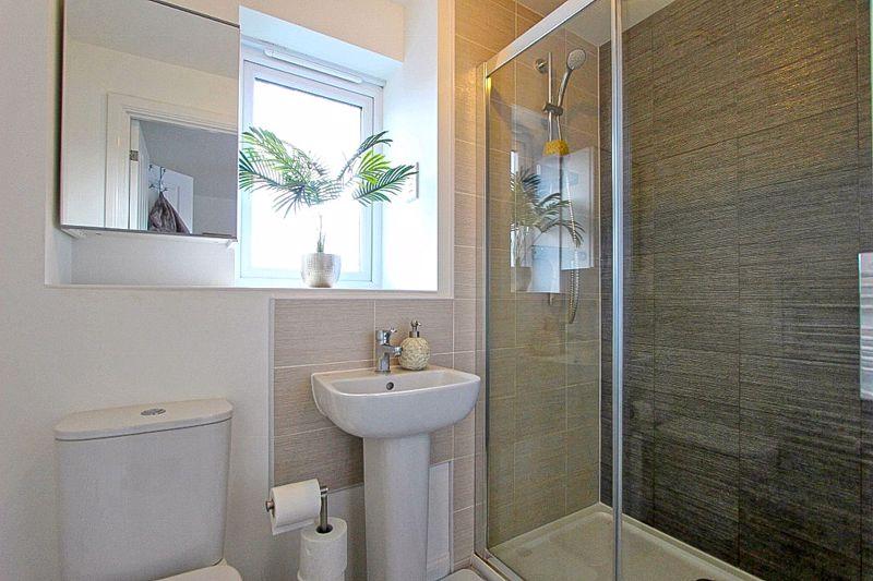 Ensuite shower