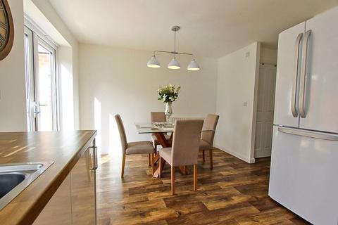 10 Aspen Road, Essington, Wolverhampton, WV11 2SD