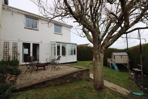 15 Halwyn Place, Truro, TR1 2LA