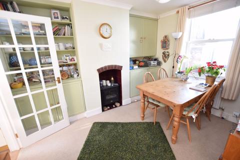 8 Majorfield Road, Topsham, Exeter, EX3 0ES