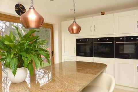 5 Hallcroft Close, Sutton Coldfield, B72 1YB
