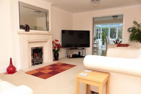 5 Hallcroft Close, Sutton Coldfield, B72 1YB
