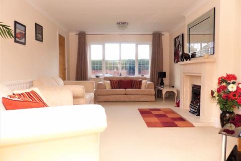 5 Hallcroft Close, Sutton Coldfield, B72 1YB