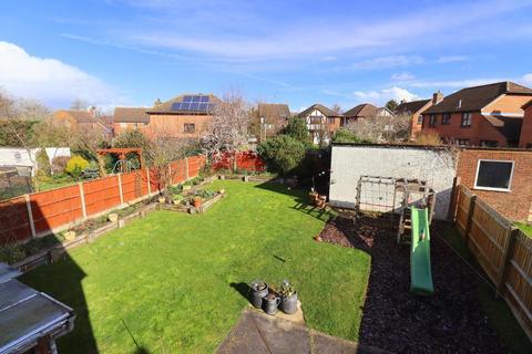 56 Bedford Road, Barton Le Clay, Bedford, MK45 4PP