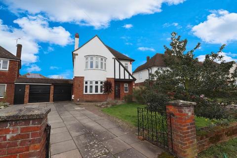 56 Bedford Road, Barton Le Clay, Bedford, MK45 4PP