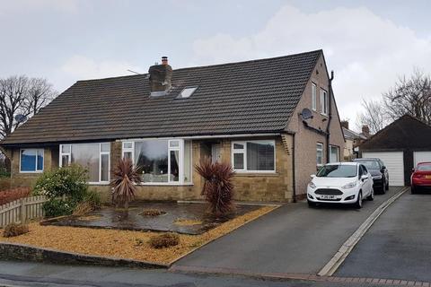 3 Chatburn Park Drive, Clitheroe, BB7 2AY