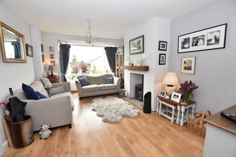 3 Chatburn Park Drive, Clitheroe, BB7 2AY