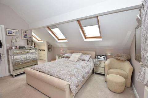 3 Chatburn Park Drive, Clitheroe, BB7 2AY