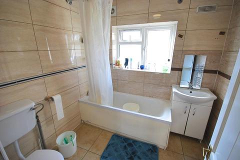 140 Mount Pleasant, Wembley, HA0 1UE