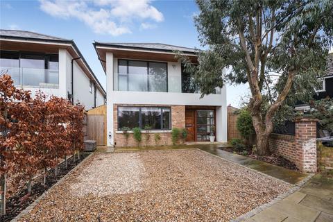 5b Hazelwood Close, London, W5 3JN