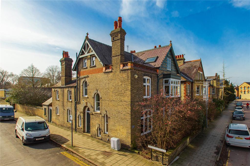 Lyndewode Road, Cambridge, CB1 5 bed detached house £1,900,000