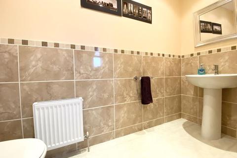 24 Bard Drive, Tarbolton, Mauchline, KA5 5PG