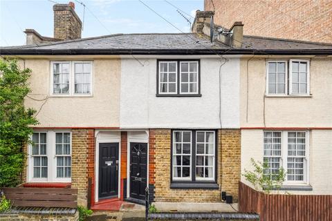 2 bedroom terraced house to rent, Derinton Road, London, SW17