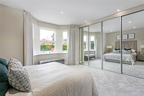 3 bedroom apartment for sale - Ducks Hill Road, Northwood, Middlesex, HA6