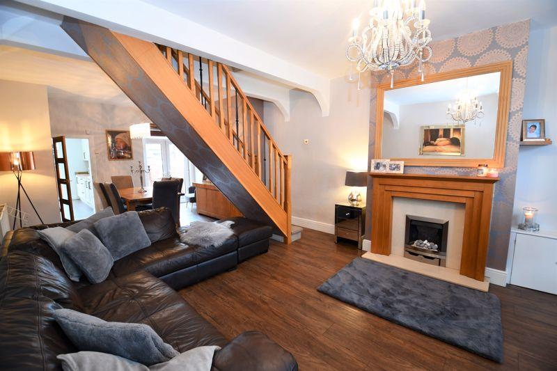 Light Oaks Road, Salford 6 2 bed terraced house £220,000