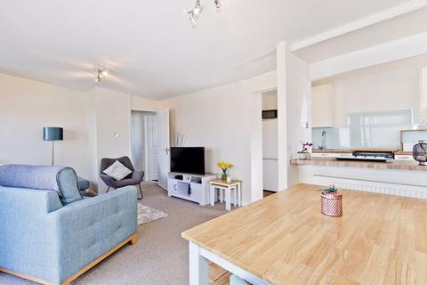 59, Ovington Court Kempton Walk, Croydon, CR0 7XG