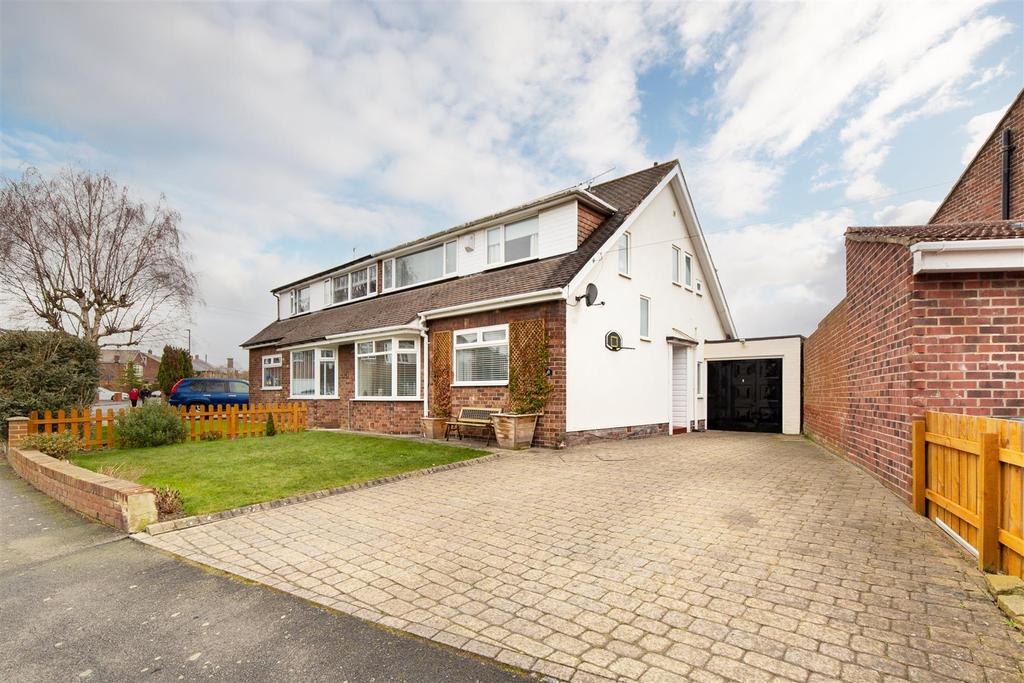 Princes Road, Brunton Park NE3 4 bed semidetached house £325,000