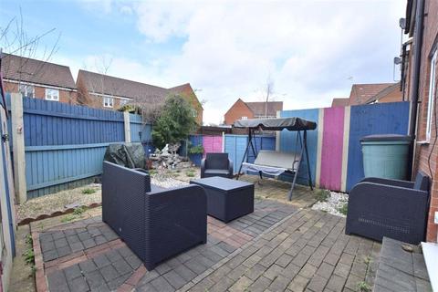 12 Wagon Way, Hempsted, Gloucester, GL2 5EY