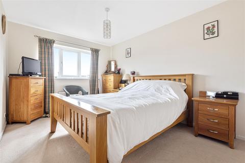 19 Hoadlands, Petersfield, GU31 4PF