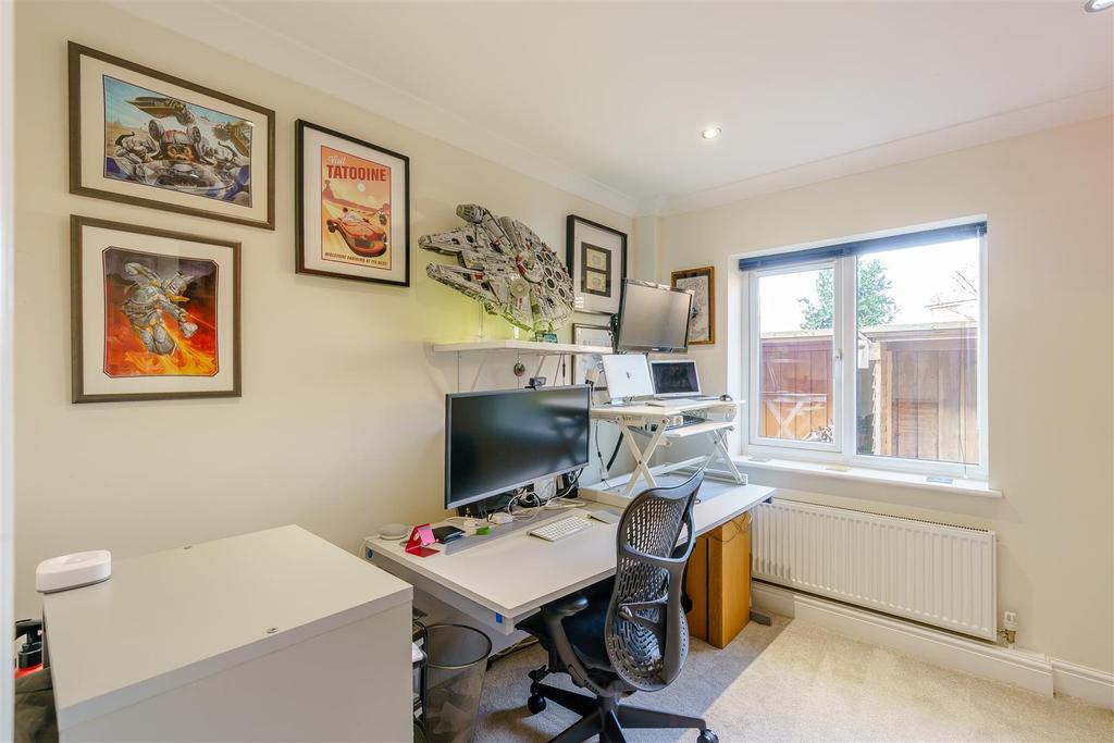 8453679-interior43.jpg