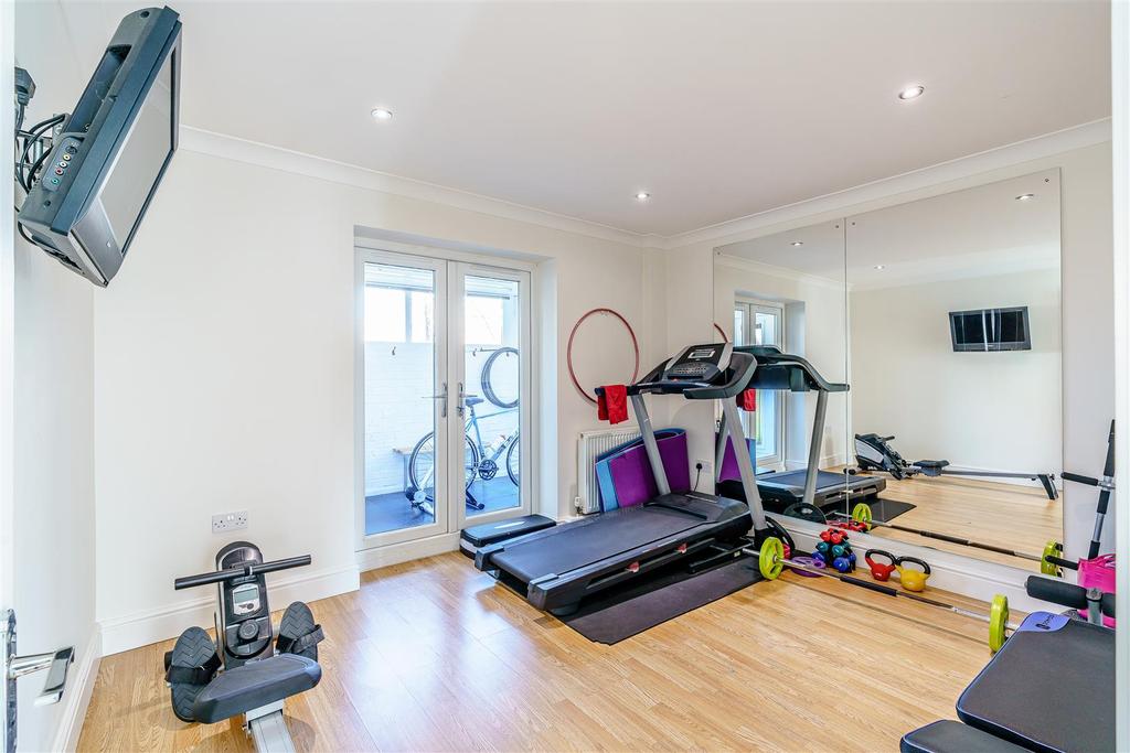 8453679-interior49.jpg