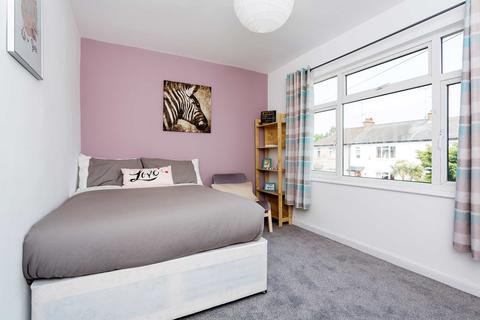 25 Elderberry Road, London, W5 4AN
