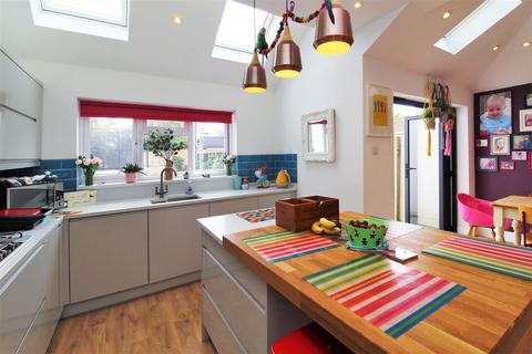 12 Glynde Road, Bexleyheath, DA7 4ET