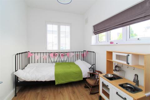 12 Glynde Road, Bexleyheath, DA7 4ET