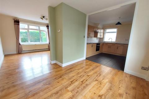12 Barnfield Road, Stourport-on-severn, DY13 0HQ