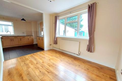 12 Barnfield Road, Stourport-on-severn, DY13 0HQ