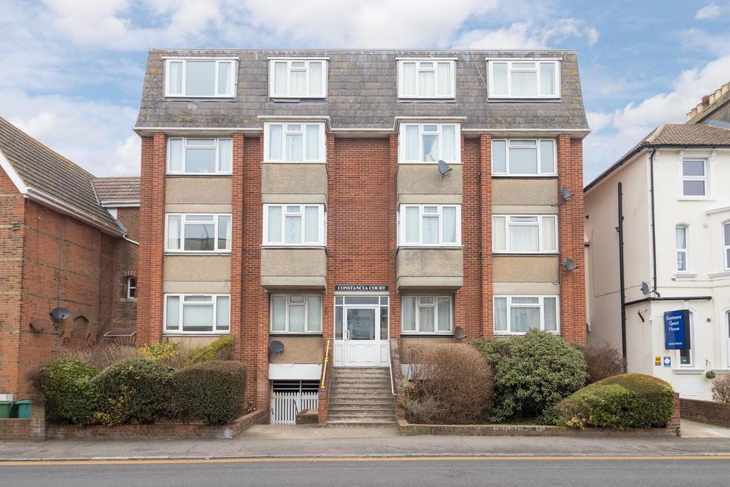 Cheriton Road, Folkestone 2 bed flat £170,000