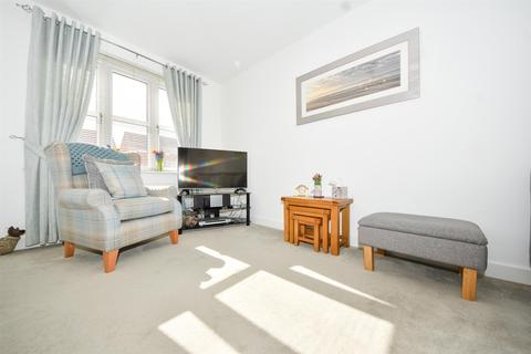 24 Yardley Way, Bishops Tachbrook, Leamington Spa, CV33 9SU