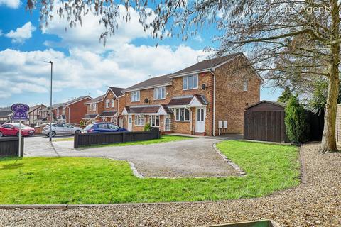 65 Copplestone Grove, Stoke-on-trent, ST3 5UD