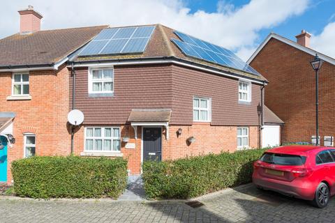 4 Benedictine Road, Minster, Ramsgate, CT12 4BN