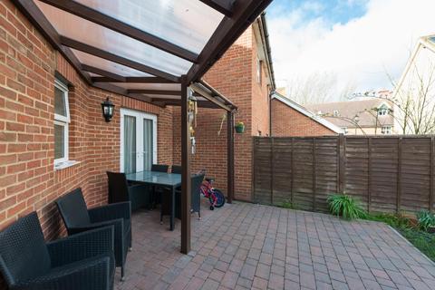4 Benedictine Road, Minster, Ramsgate, CT12 4BN